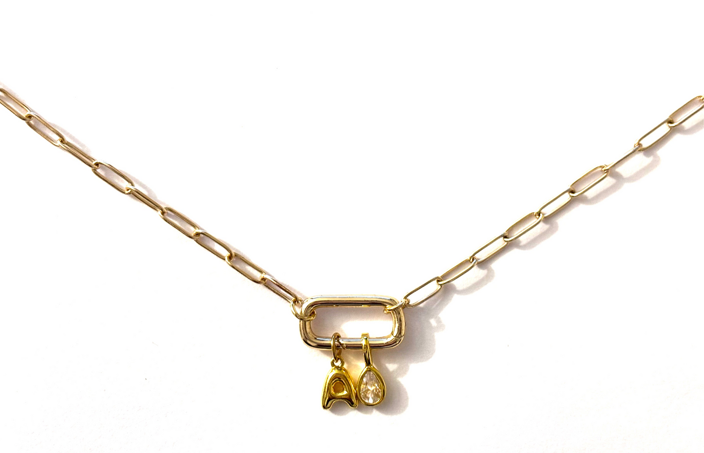 INITIAL NECKLACE