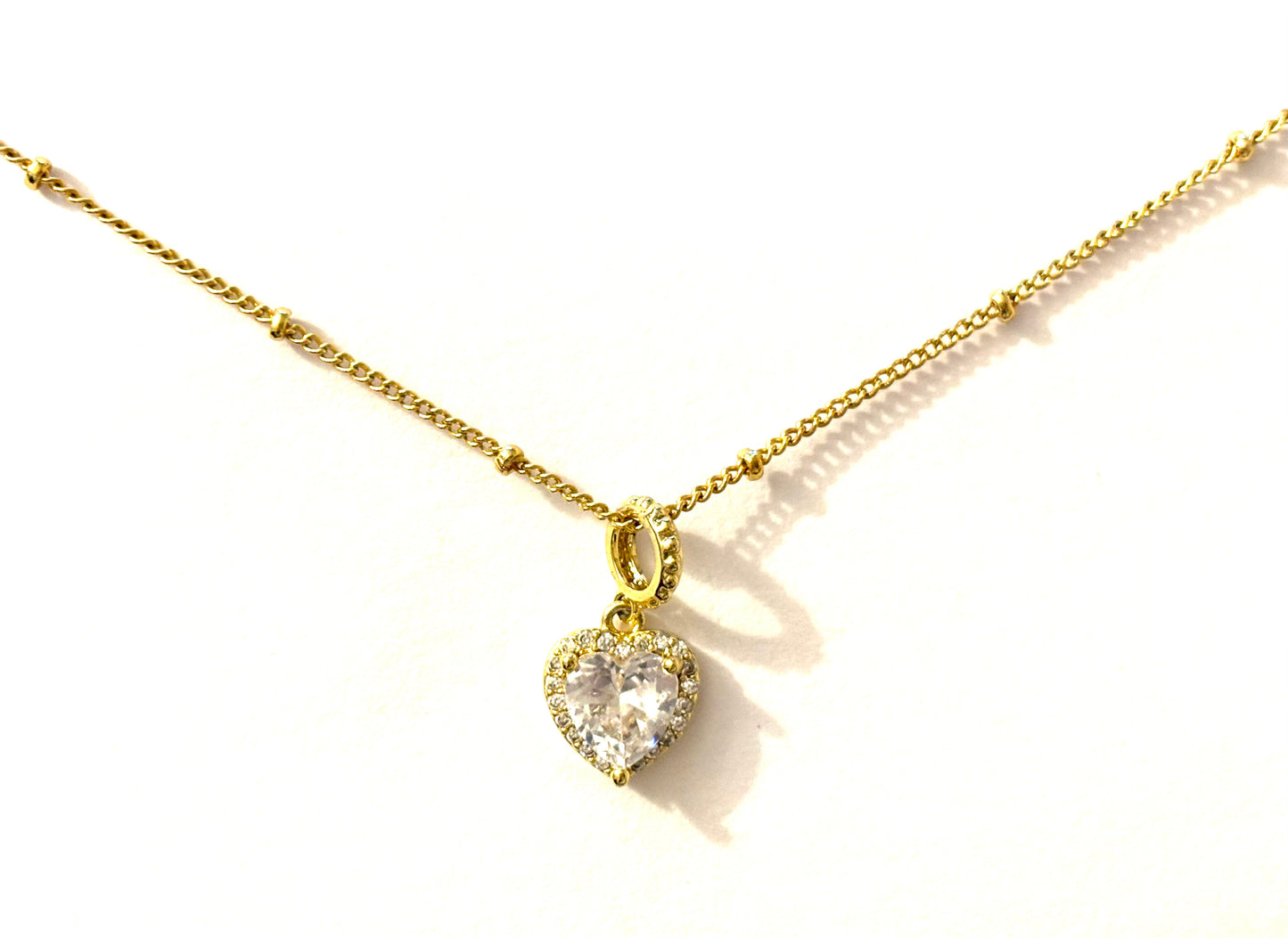 HEART SHINY CHOKER NECKLACE