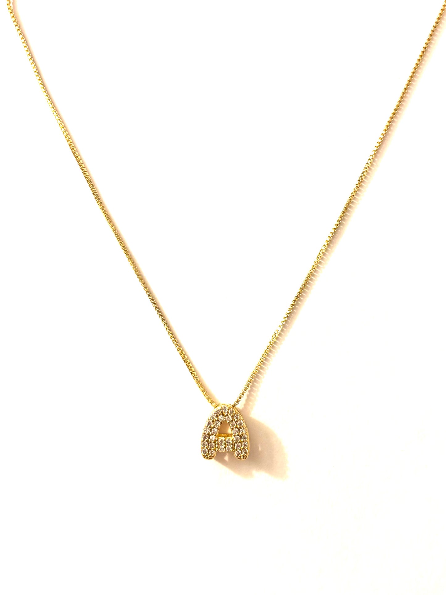 INITIAL NECKLACE